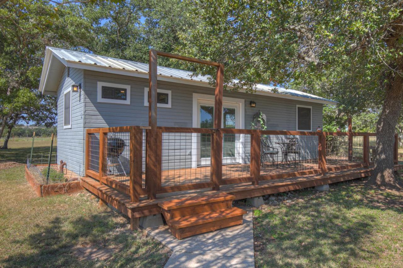 Grey Haus Casita-Peaceful Hill Country Views! Villa Fredericksburg Buitenkant foto